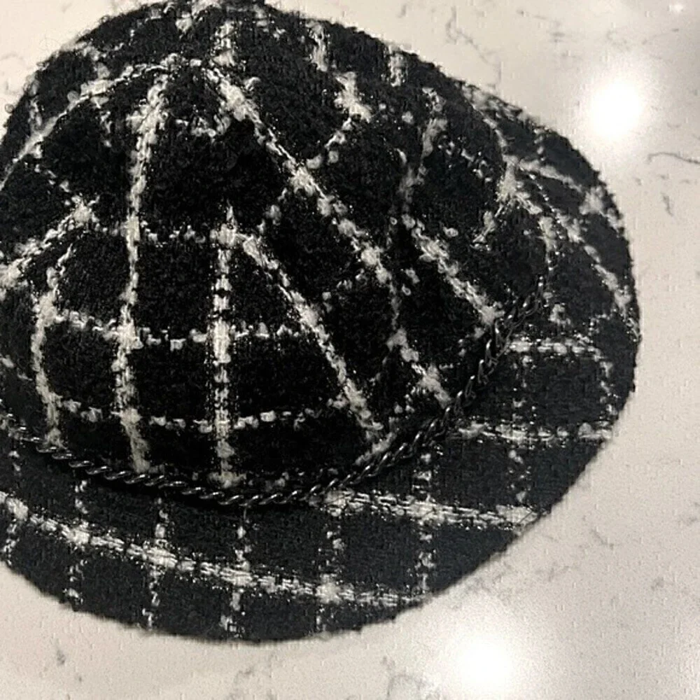 INC Chain Tweed Black Hold White Trim Chain Winter Cloche Hat NEW